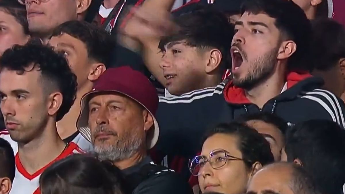 Una caldera en el Monumental antes del Superclásico: la furia de los hinchas de River tras una derrota