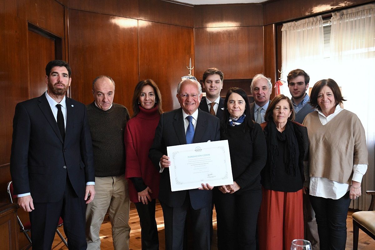 El Senado de la Nación distinguió los 30 años de CONIN contra la desnutrición infantil.