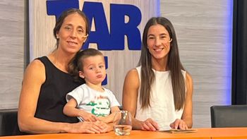 Silvina D'Elía y Rosario Luchetti, las mamás Leonas ahora esperan que se agrande la familia