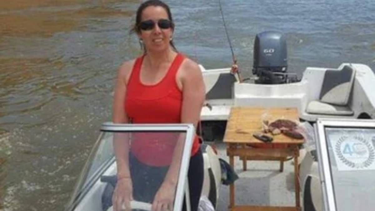 La funcionaria correntina María Victoria Caillava fue despedida este sábado por su supuesta vinculación con el caso Loan. La funcionaria correntina María Victoria Caillava fue despedida este sábado por su supuesta vinculación con el caso Loan.