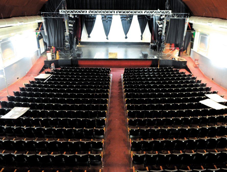 El teatro Plaza y una apertura a puro jazz