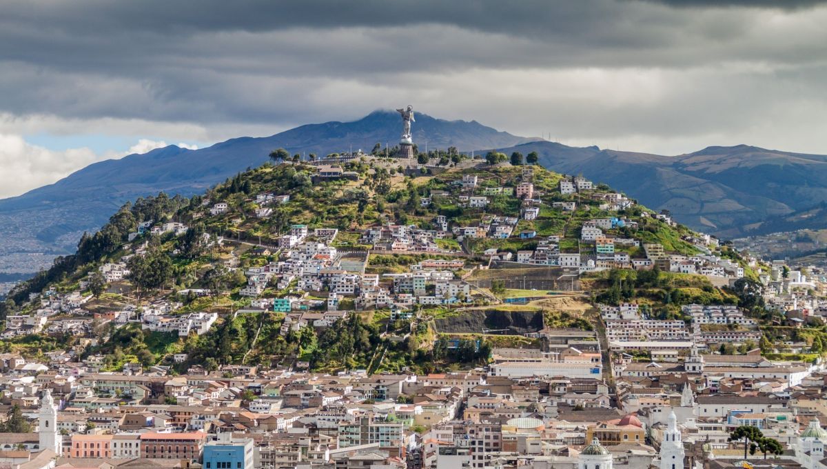 Ninguna otra ciudad del continente ofrece una sensación tan simbólica de equilibrio entre los polos del planeta.