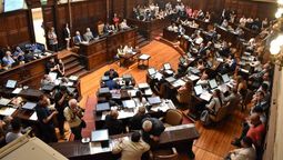 Toda La Unión Mendocina, salvo una senadora, votará con el Gobierno. El peronismo también puede aportar un voto. Toda La Unión Mendocina, salvo una senadora, votará con el Gobierno. El peronismo también puede aportar un voto.