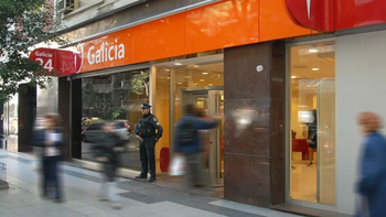 No se podrán comprar, ni vender dólares: el aviso urgente de los bancos antes de que termine el año No se podrán comprar, ni vender dólares: el aviso urgente de los bancos antes de que termine el año