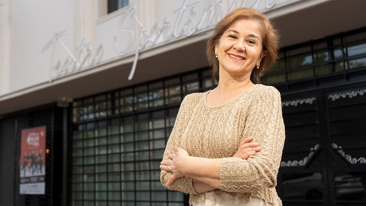 Karico Millán reabrió el Teatro Sportsman en Godoy Cruz en la planta alta del supermercado de la empresa familiar. Fotos: Martín Pravata