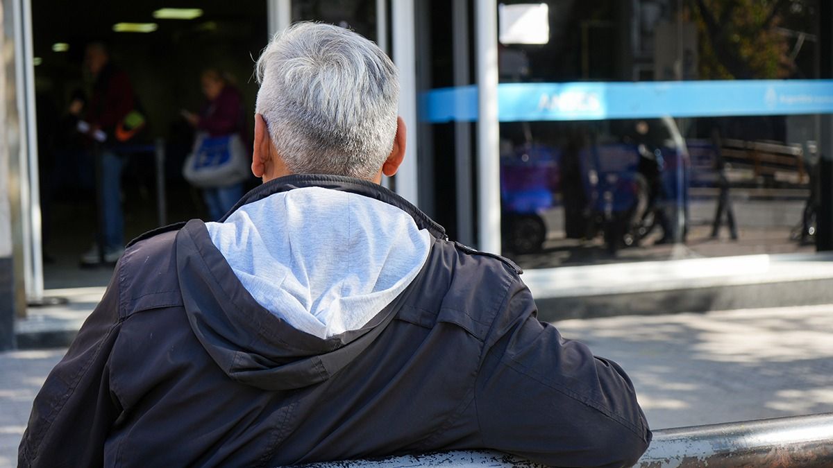 Calendario de pagos ANSES: quiénes cobran hoy jueves 24 de abril