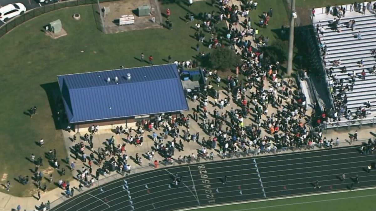 Impactante: el tiroteo en el Instituto Apalachee de Georgia, es el número 45 registrado en lo que va de año en un centro de enseñanza de Estados Unidos. Impactante: el tiroteo en el Instituto Apalachee de Georgia, es el número 45 registrado en lo que va de año en un centro de enseñanza de Estados Unidos.
