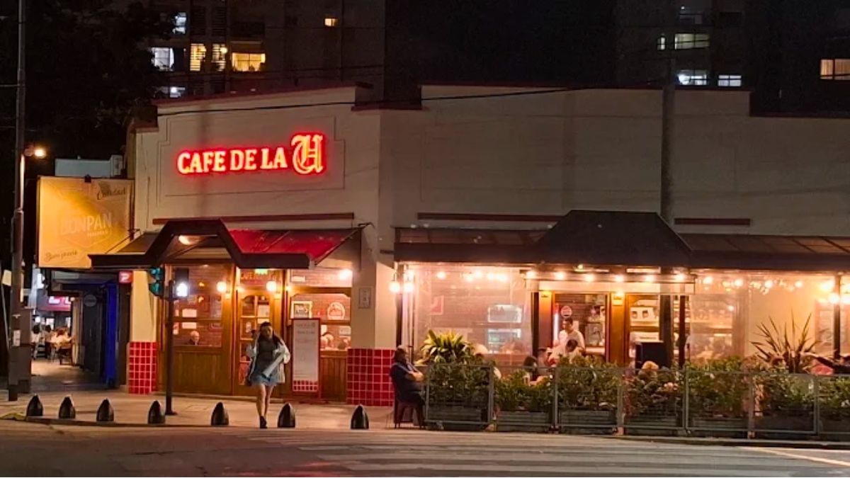 Cafe de la U, uno de los míticos bodegones de Buenos Aires.