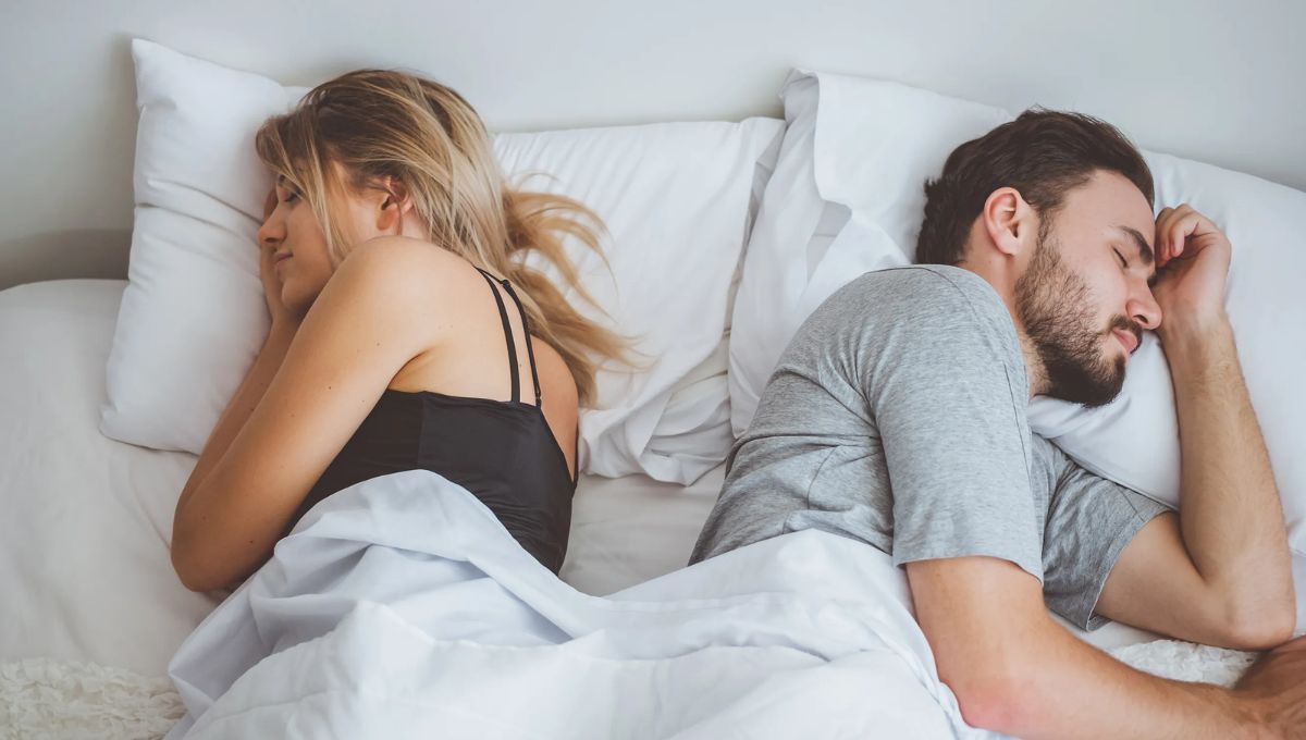Qué significa dormir dándole la espalda a tu pareja