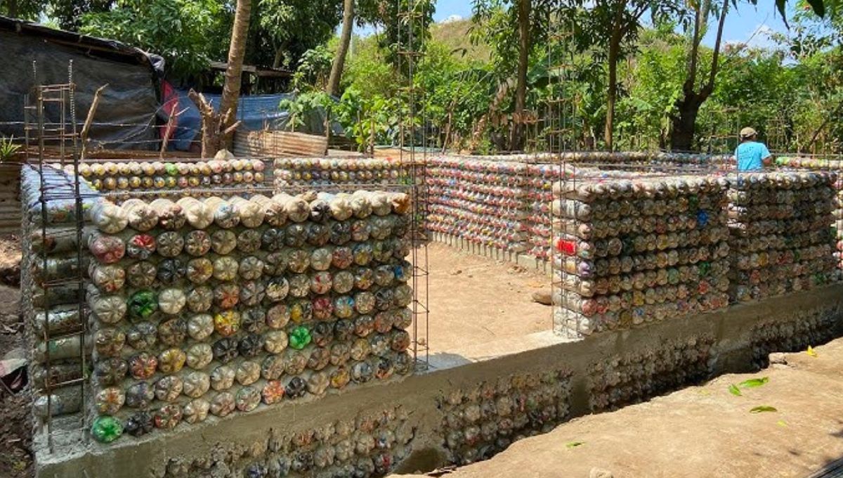 Lo que para unos son desechos, para otros son recursos &uacute;tiles para construir una casa. Te contamos los detalles de esta incre&iacute;ble historia sobre una vivienda sostenible. &nbsp;