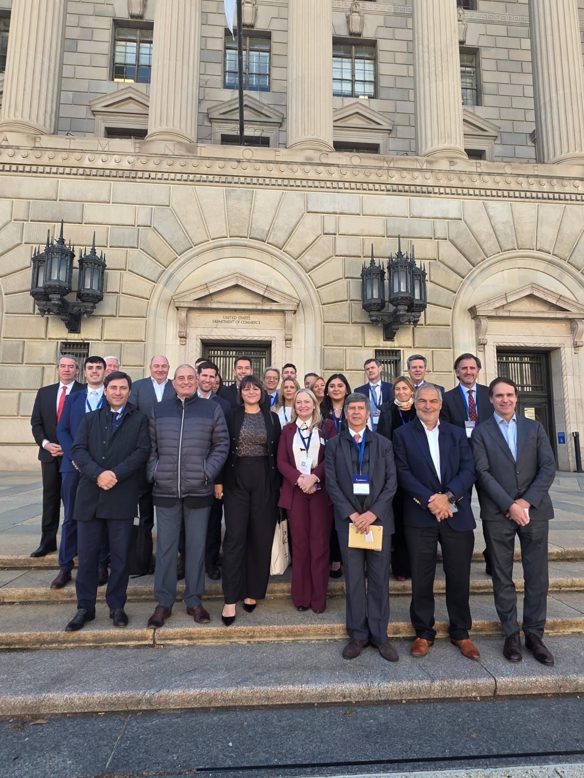 La vicegobernadora Hebe Casado representó a Mendoza en una semana de reuniones en Whashington D.C. La vicegobernadora Hebe Casado representó a Mendoza en una semana de reuniones en Whashington D.C.