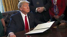 Donald Trump atacó el bloqueo a su veto migratorio: Es ridículo y será revocado