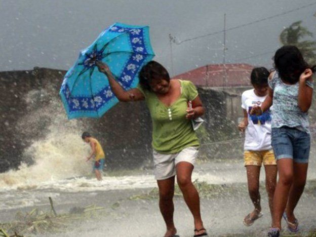 Típico: una constelación de estrellas donó canciones para apoyar a Filipinas