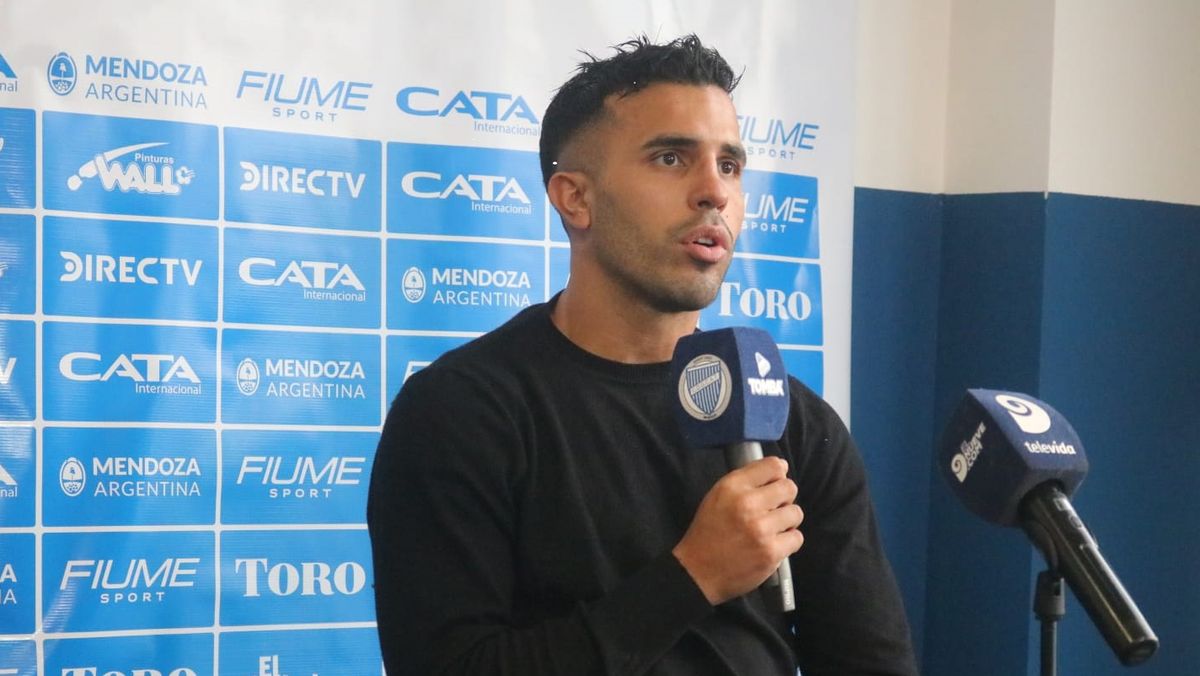 PIer Barrios habló en conferenciad e prensa en la sede del club.