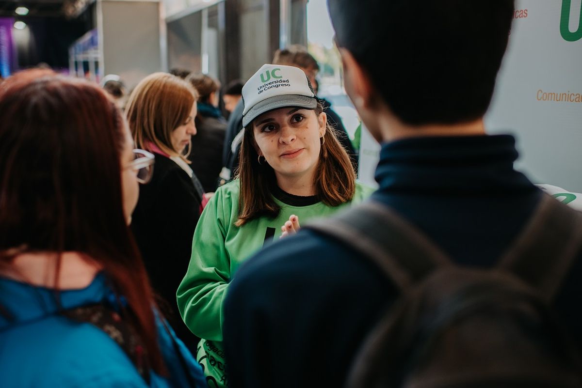 La Universidad de Congreso participó en la Expo Educativa de Mendoza generando gran expectativa entre los estudiantes del nivel medio.