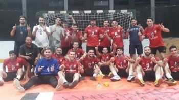 La Muni de Maipú llegó a los 12 años seguidos gritando campeón
