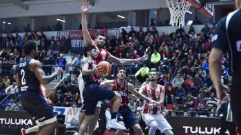 San Lorenzo le ganó a Instituto y quedó a un paso de ser tetracampeón