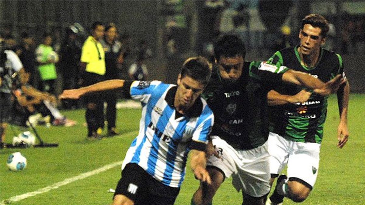 Racing Goleaba A San Martín De San Juan Y El Partido Fue Suspendido