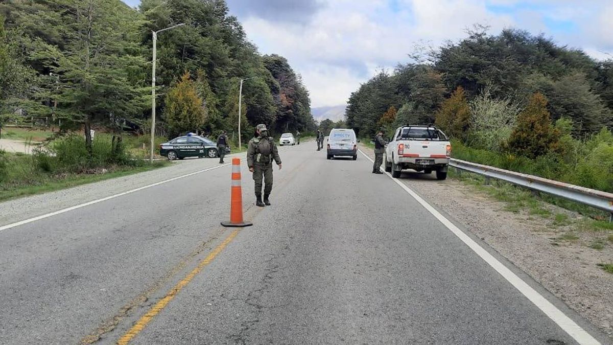 Las fuerzas de Gendarmería nacional ya está en Río Negro, tal como lo dispuso el presidente Alberto Fernández.