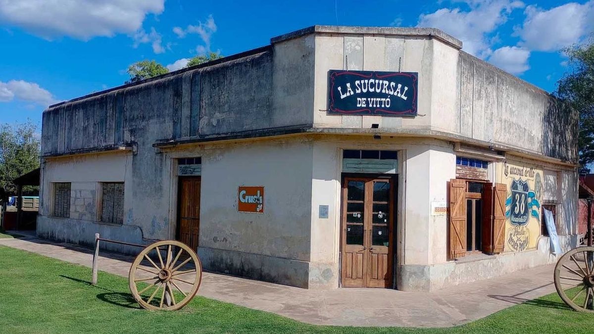 El almacén rural La Sucursal de Vittó de Ireneo Portela, en Baradero, ofrece una parrillada libre a menos de 20 mil pesos El almacén rural La Sucursal de Vittó de Ireneo Portela, en Baradero, ofrece una parrillada libre a menos de 20 mil pesos