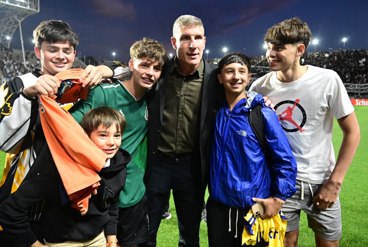 Martín Palermo celebró emocionado el pase de Platense a la final de la Copa de la Liga Martín Palermo celebró emocionado el pase de Platense a la final de la Copa de la Liga