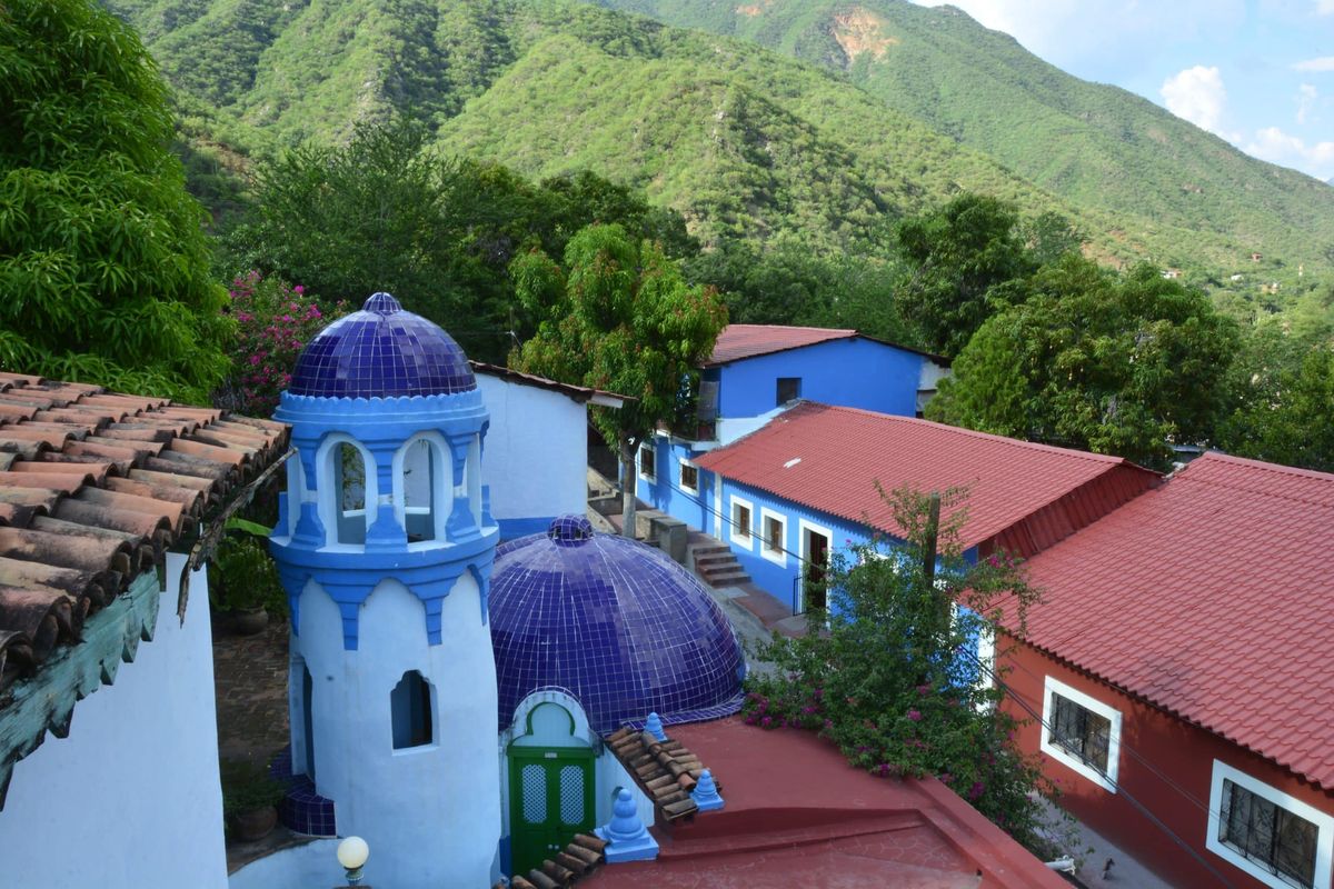 El pueblo de México que te transporta a Suiza. El pueblo de México que te transporta a Suiza.