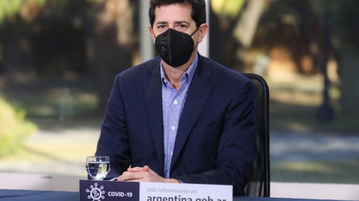 El ministro Waldo de Pedro durante el lanzamiento del certificado digital para jubilados que podrán dar la Fe de Vida de manera virtual