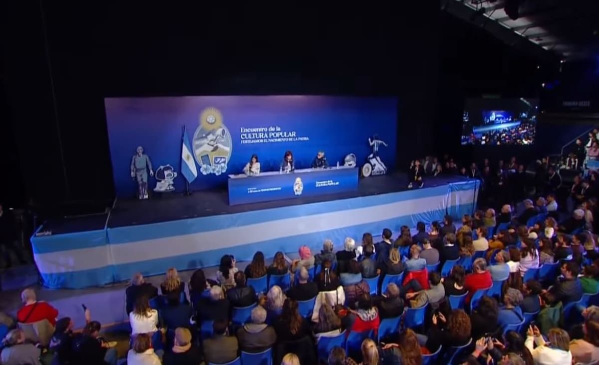 Cristina reconoció que la militancia peronista debe dejar de hablar de Cristina reconoció que la militancia peronista debe dejar de hablar de