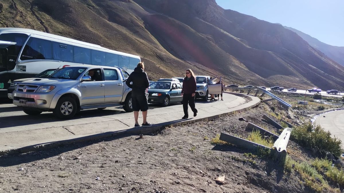 El Paso Cristo Redentor advirtió de demoras en Horcones para ingresar a Mendoza en la mañana del sábado.