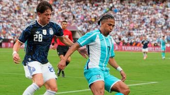 La Selección Argentina le gana 1 a 0 a Honduras e inicia el complemento con cambios La Selección Argentina le gana 1 a 0 a Honduras e inicia el complemento con cambios