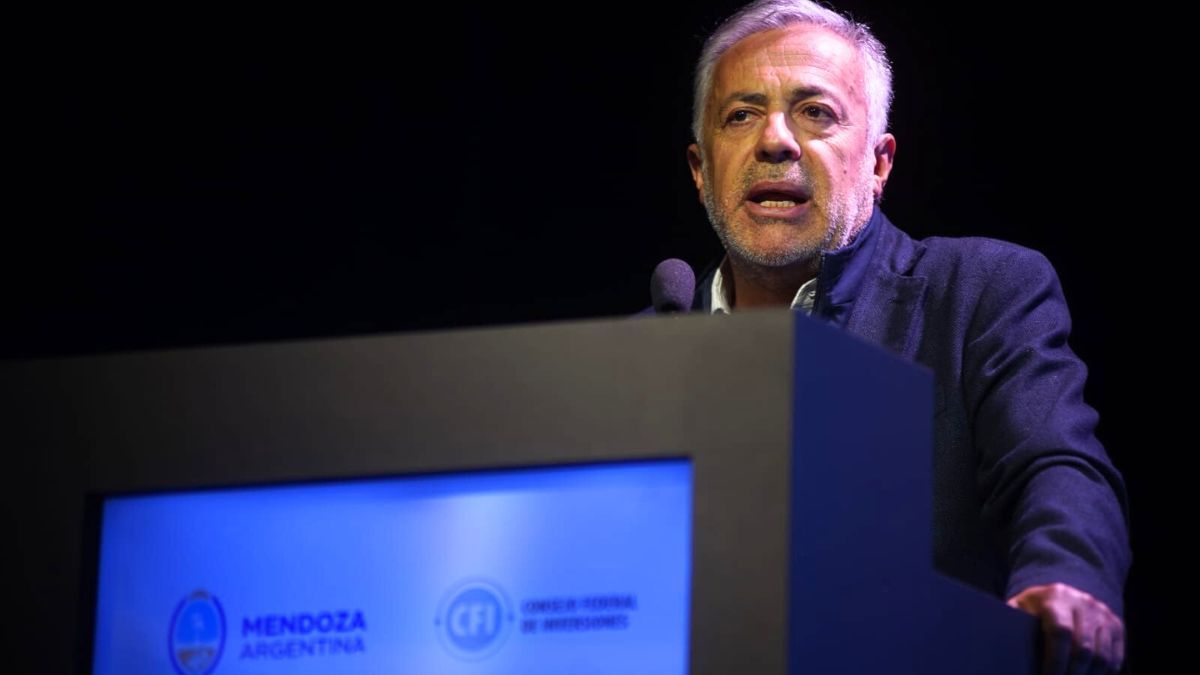 Alfredo Cornejo durante la reunión del CFI que se realizó en Mendoza. En este contexto realizó críticas a la actitud del PJ en la Legislatura