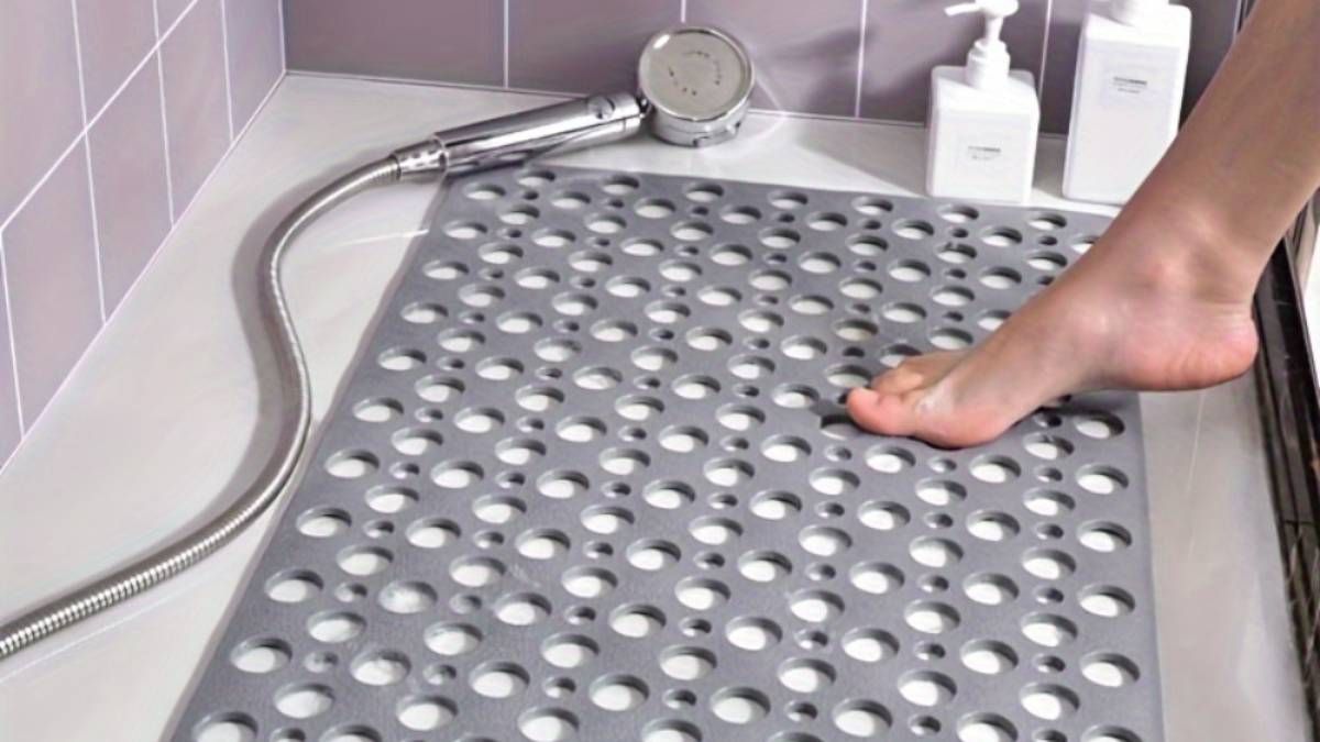 Cómo limpiar la alfombra de goma la bañadera y eliminar las manchas negras en 20 minutos