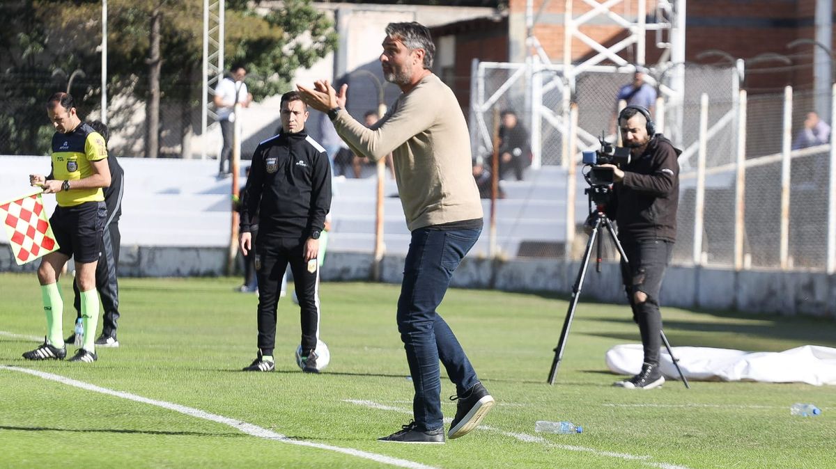 Sara consideró que fue un triunfo más que importante para el Deportivo Maipú. Sara consideró que fue un triunfo más que importante para el Deportivo Maipú.