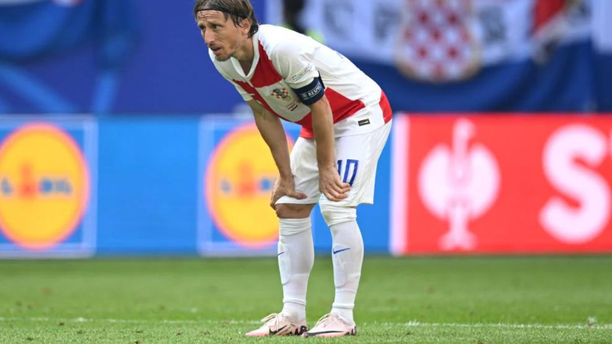 Luka Modric es la cara de decepción de Croacia. Se le escapó el triunfo frente a Albania en tiempo de descuento. Luka Modric es la cara de decepción de Croacia. Se le escapó el triunfo frente a Albania en tiempo de descuento.