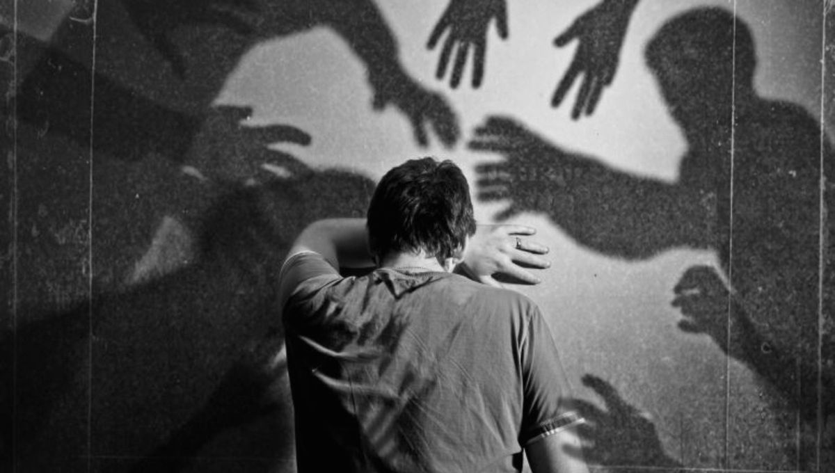 El psicoanalista subraya cómo la inseguridad y la angustia pueden convertir en abismos los actos más cotidianos. El psicoanalista subraya cómo la inseguridad y la angustia pueden convertir en abismos los actos más cotidianos.