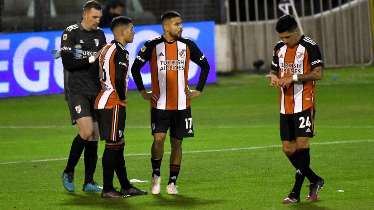 River levantó la mano y pide cambios urgente