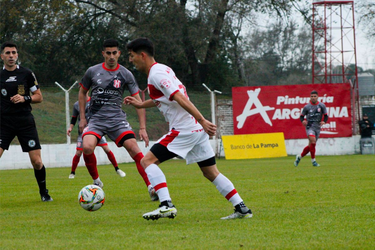 Huracán Las Heras perdió ante Costa Brava