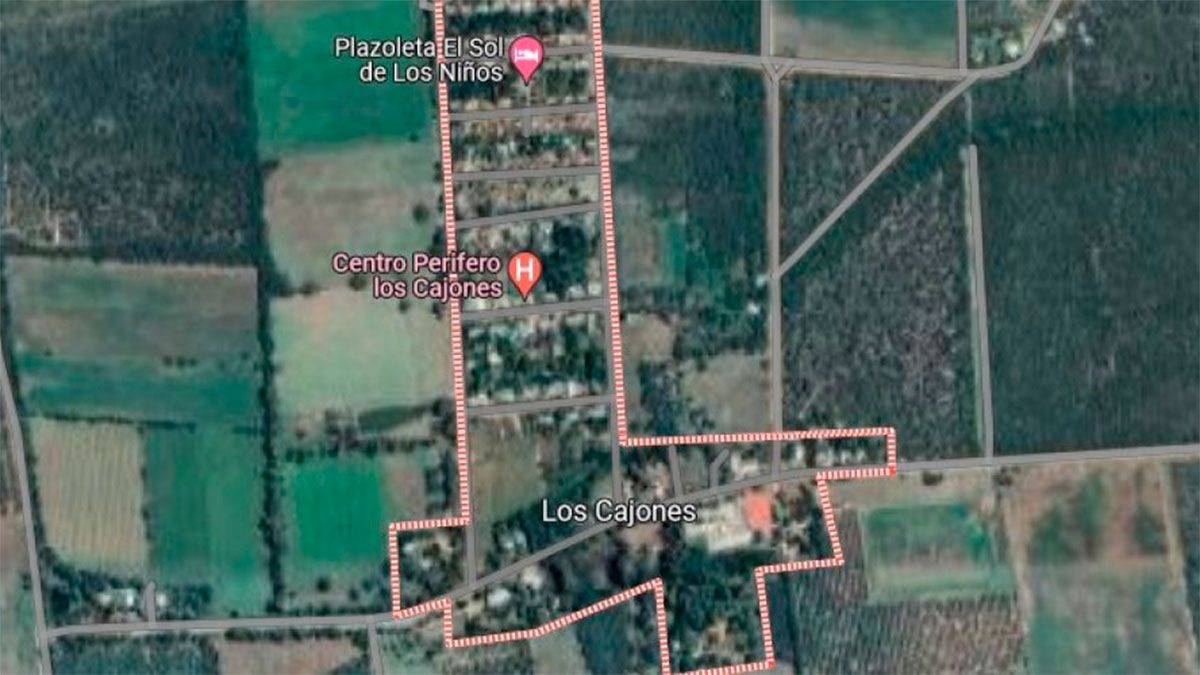 Los Cajones, sitio donde una pareja y sus cuatro hijos esperan para seguir viaje en un vehículo que según ellos se convirtió en una "terranave".