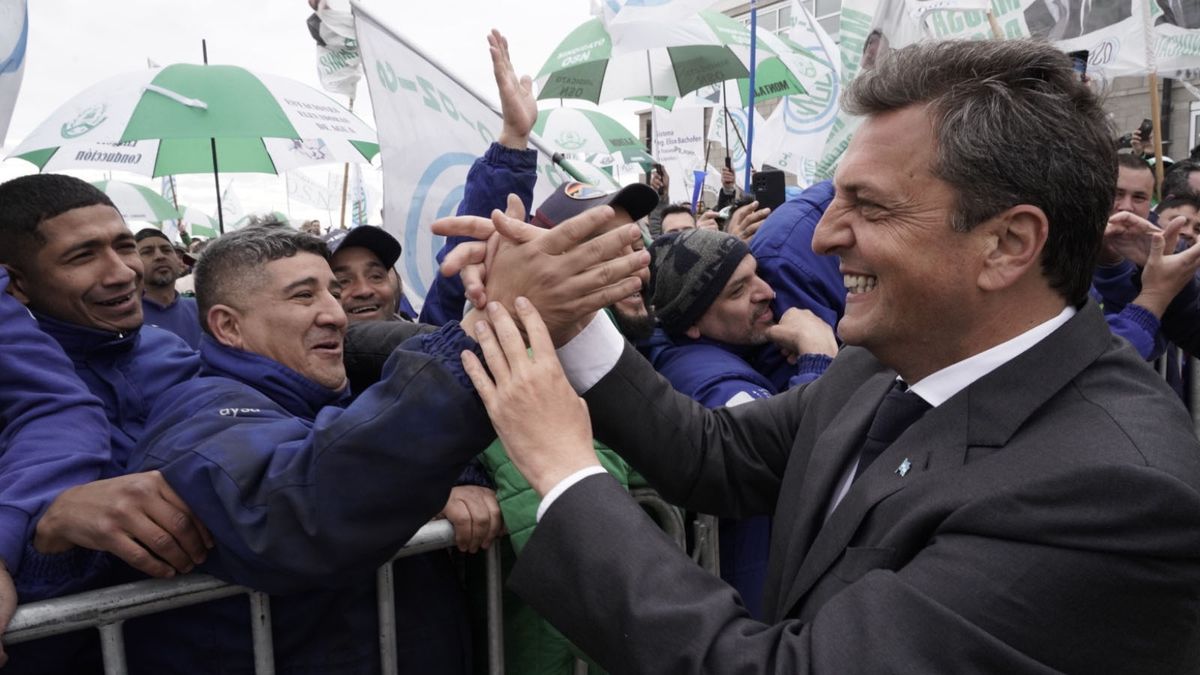 Massa, en la recta final de su campaña hacia el 22-O. Massa, en la recta final de su campaña hacia el 22-O.