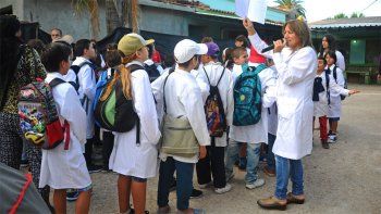 El país vecino que se animó a abrir las escuelas en medio de la pandemia por coronavirus