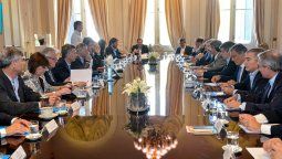 Macri analiza las modificaciones al impuesto a las Ganancias en la última reunión de gabinete del año