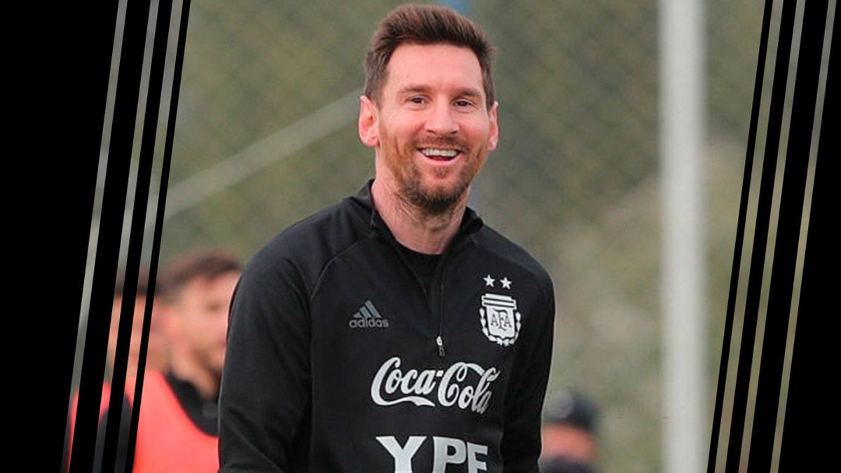 Messi pasó por la peluquería y sorprendió con su nuevo look