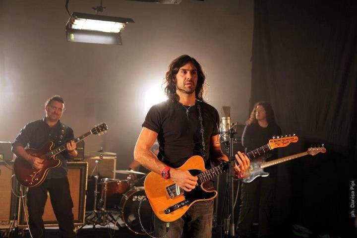Mancha de Rolando lanza su nuevo álbum