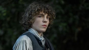 Con 23 años, así se ve hoy el pequeño Fergus de la serie Outlander