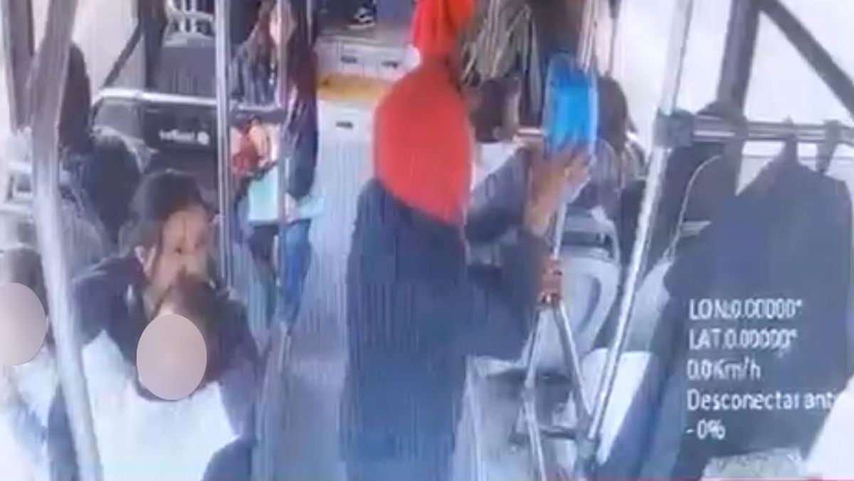 El hombre buscado por un violento asalto fue capturado en un micro en Capital en un amplio operativo policial.