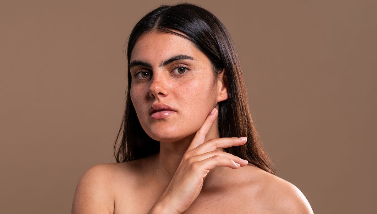 La piel puede limpiarse con vinagre de manzana, pero no hay que usarlo todos los días. La piel puede limpiarse con vinagre de manzana, pero no hay que usarlo todos los días. 