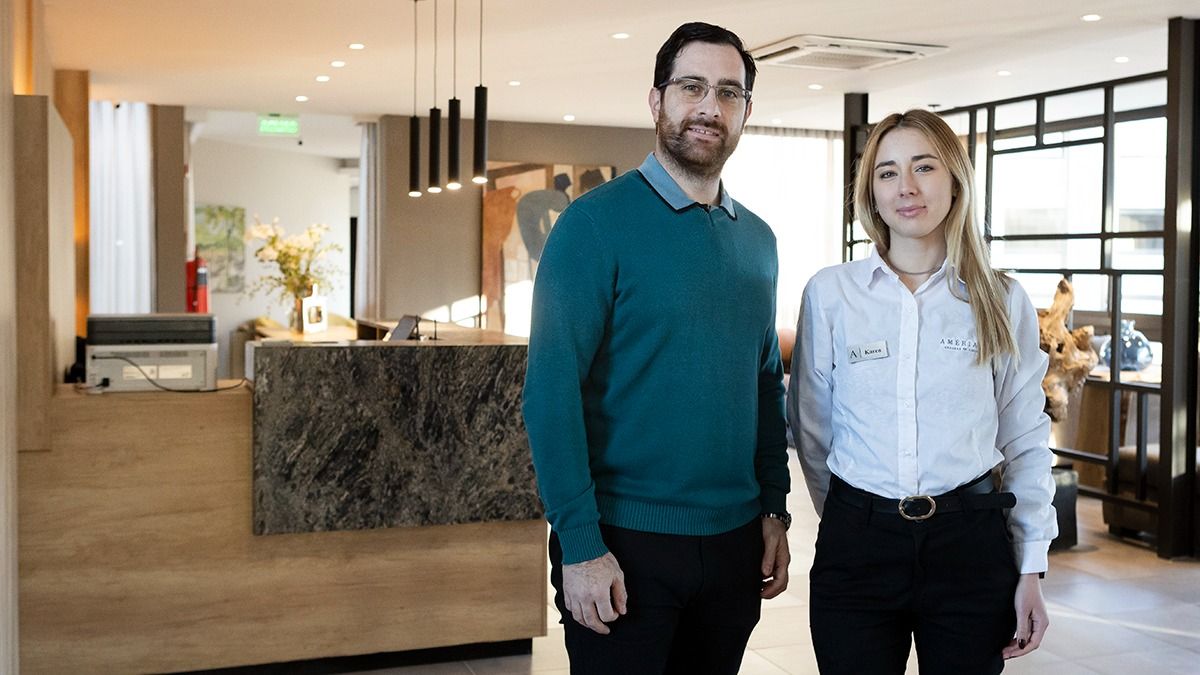 La mayoría de quienes trabajan en el hotel es de Luján de Cuyo y vive en Luján. Todos fueron entrenados y capacitados para sus puestos. La mayoría de quienes trabajan en el hotel es de Luján de Cuyo y vive en Luján. Todos fueron entrenados y capacitados para sus puestos.