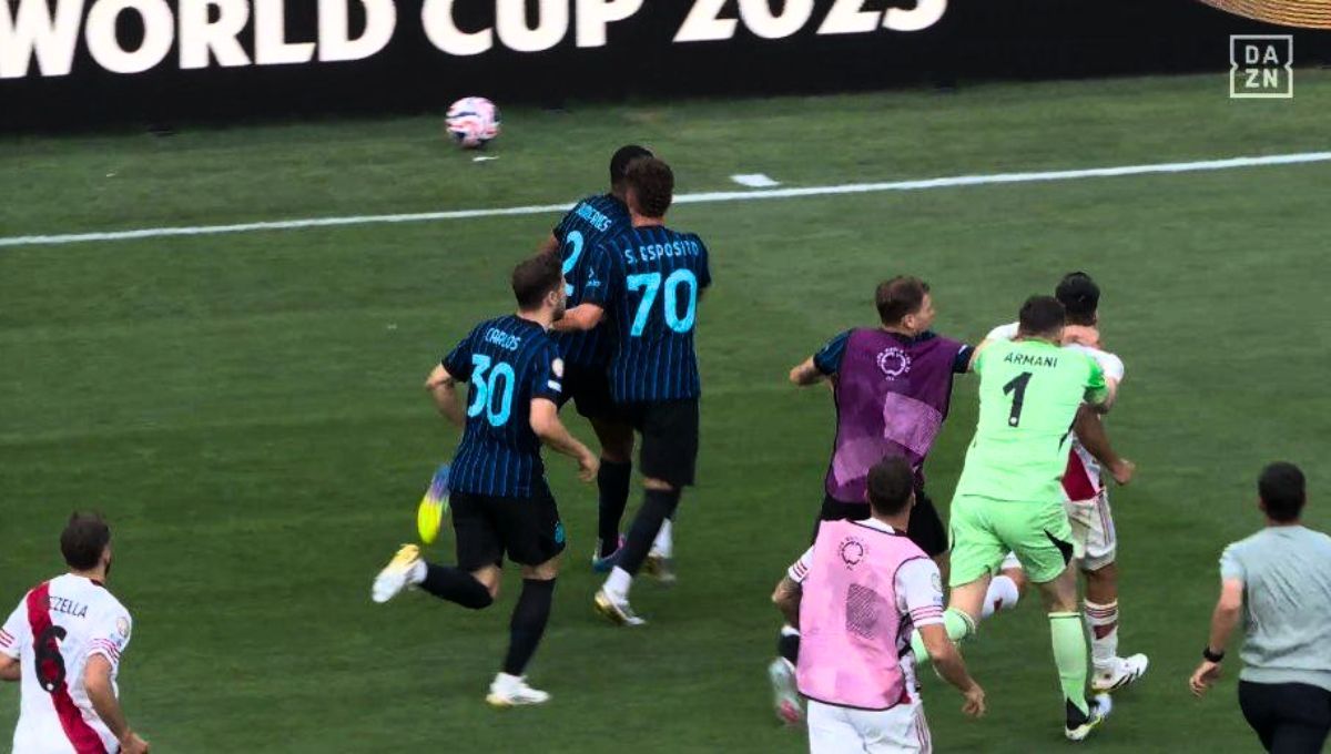 El final entre River e Inter terminó caliente y con tumulto entre los jugadores