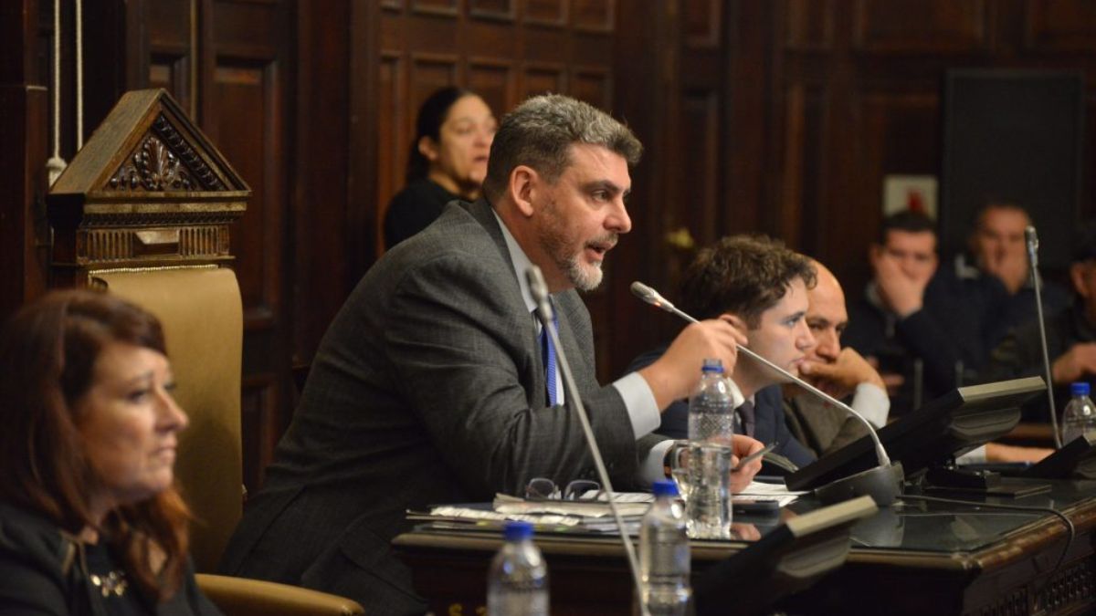 Martín Kerchner es uno de los senadores actuales que conservará su banca tras el 1 de mayo. Martín Kerchner es uno de los senadores actuales que conservará su banca tras el 1 de mayo.