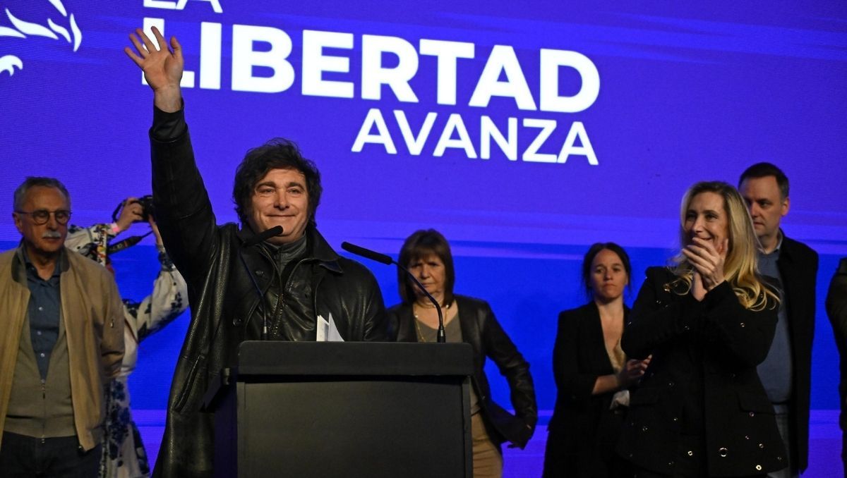 Tras la derrota electoral en Buenos Aires, que sufrieron Javier Milei y los suyos, el clima electoral parece haber cambiado también en Mendoza. Tras la derrota electoral en Buenos Aires, que sufrieron Javier Milei y los suyos, el clima electoral parece haber cambiado también en Mendoza.